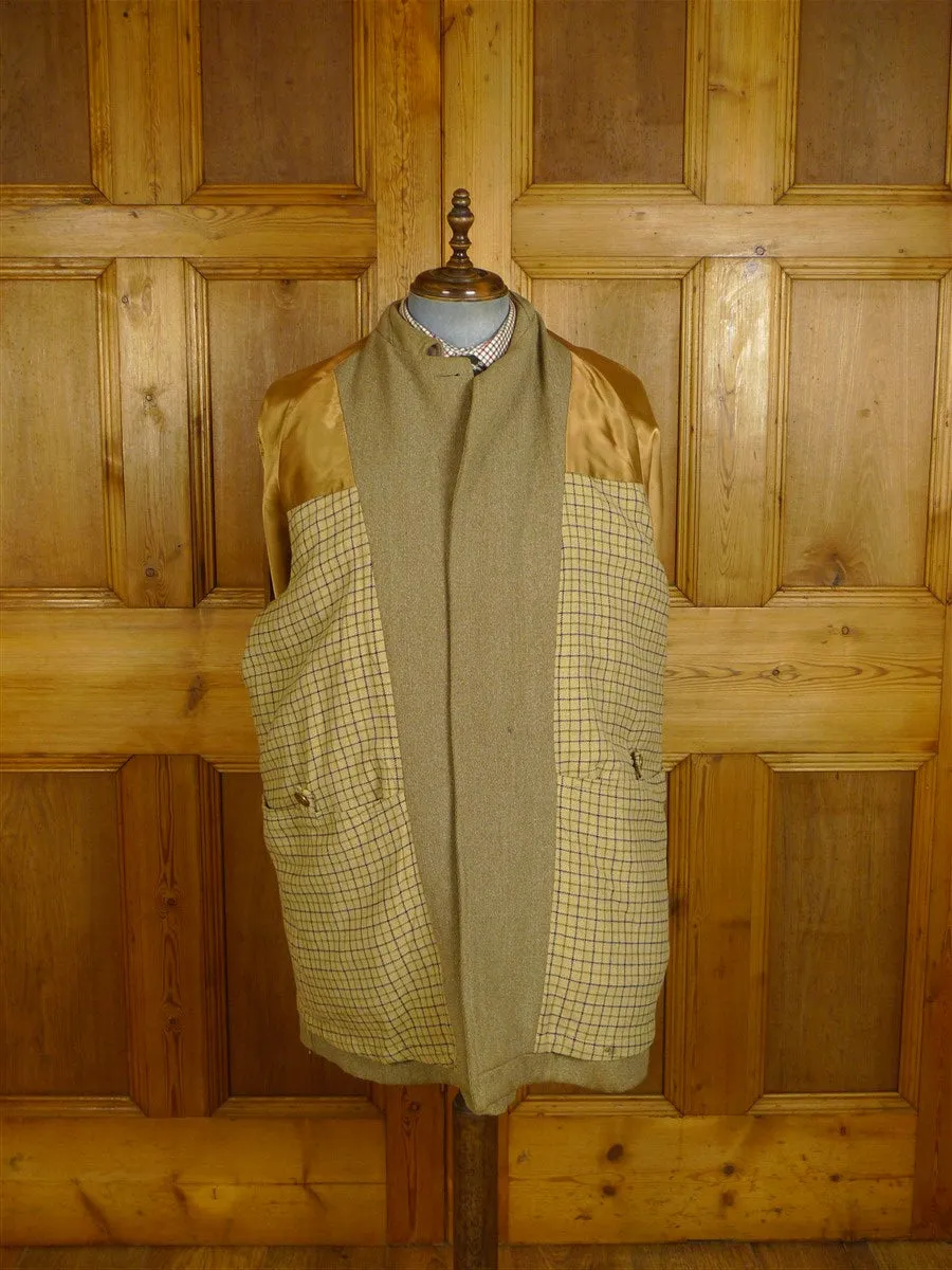 24/0960 vintage heavyweight invertere keepers tweed shooting field coat w/ tattersall lining 44-45