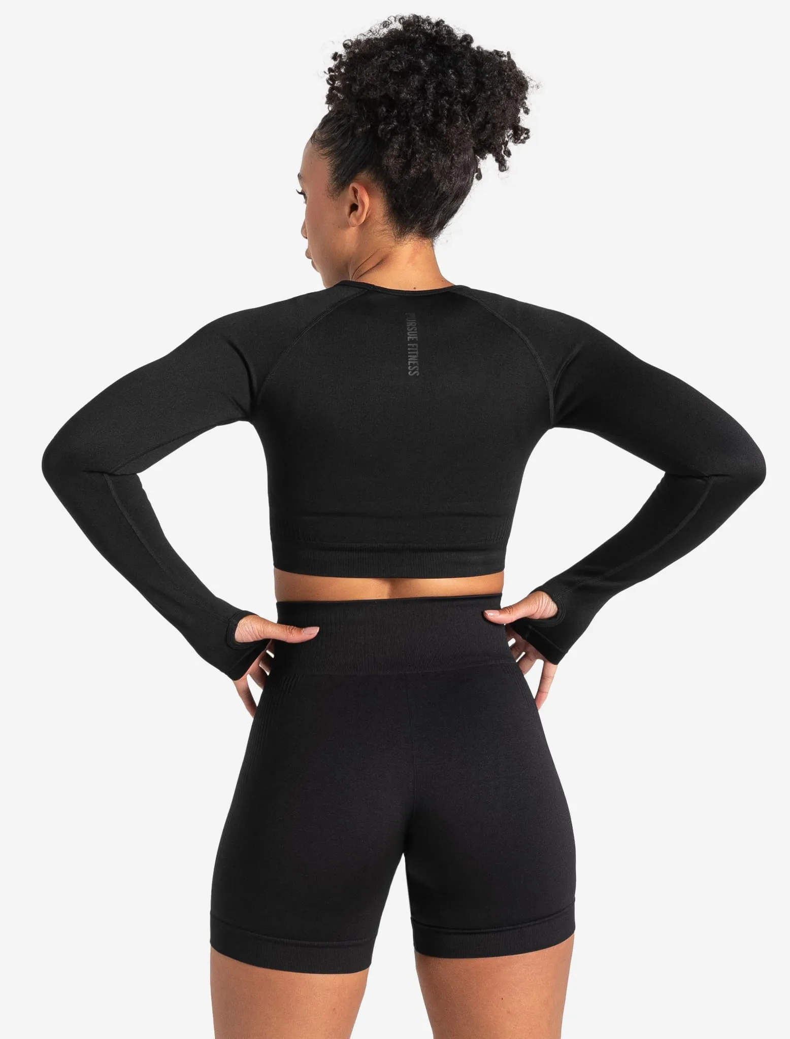 ADAPT 2.0 Seamless Crop Top - Blackout