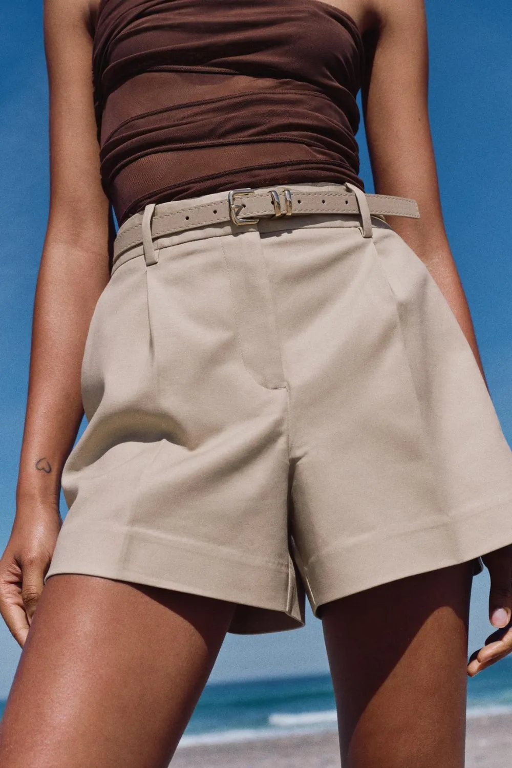 'Isabelle' High Waist With Belt Casual Shorts (4 Colors)