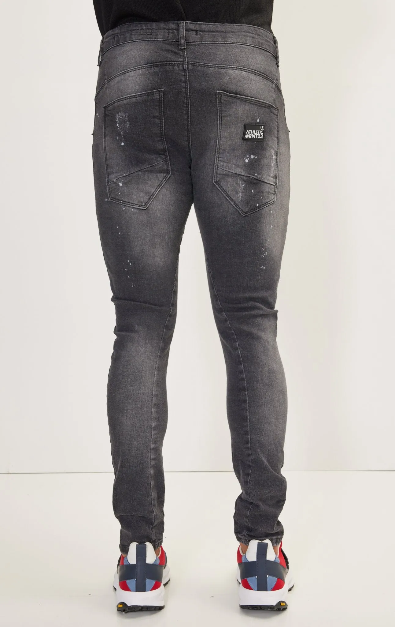 Slim-Fit Casual Jeans - Anthracite